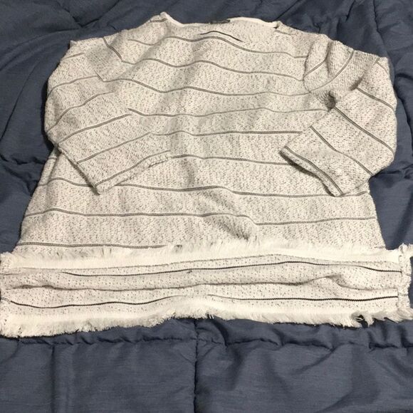 T by Talbots women's size SP small petite white black cotton blend top fringe - Picture 16 of 16